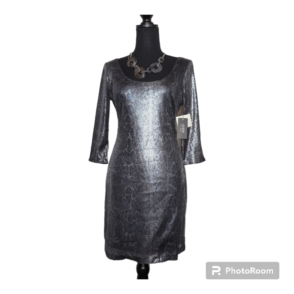 Guess Los Angeles Gray Snakeskin Print Women's Dress Size: 4 NWT - Picture 1 of 5
